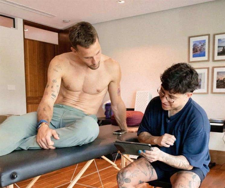Se tat&uacute;a Sergio Canales el Cerro de la Silla