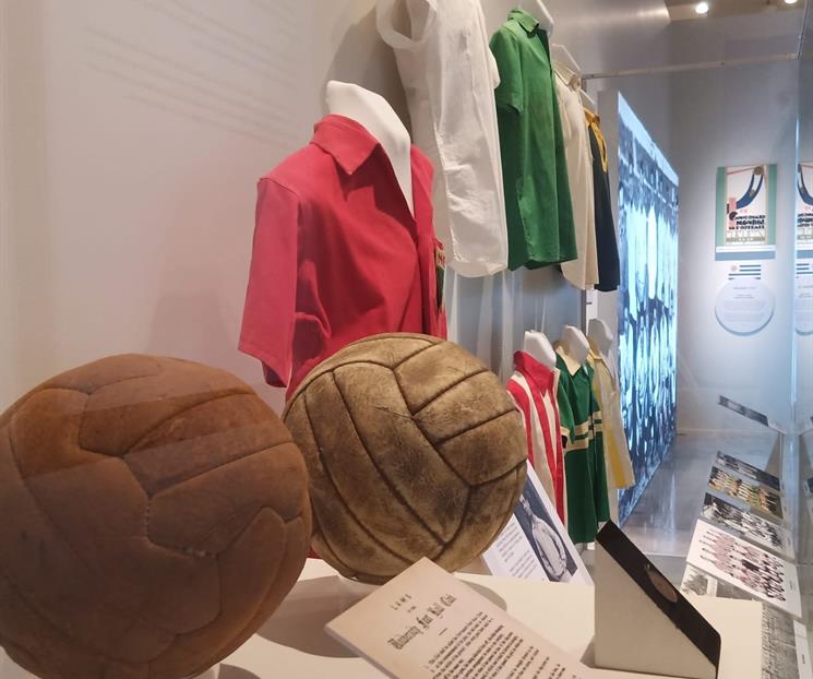 Analiza MHM impacto social, econ&oacute;mico y pol&iacute;tico del futbol global