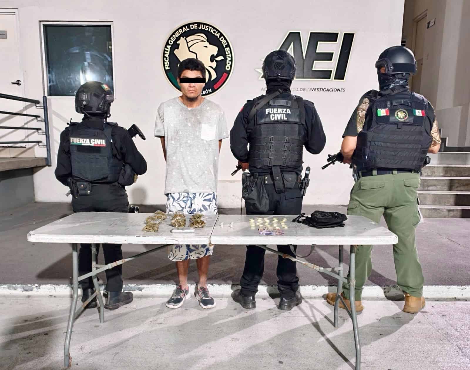 Otro de los presuntos responsable de la ejecuci&oacute;n de una persona en una barber&iacute;a de la Colonia Sierra Ventana, en el mes de febrero, fue detenido por polic&iacute;as de Fuerza Civil en coordinaci&oacute;n con la Agencia Estatal de Investigaciones, al sur de la ciudad.