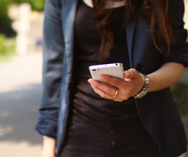 &iquest;C&oacute;mo saber qu&eacute; celulares est&aacute;n registrados con tu CURP?