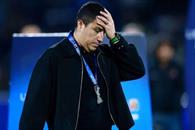Sale Efra&iacute;n de Pumas
