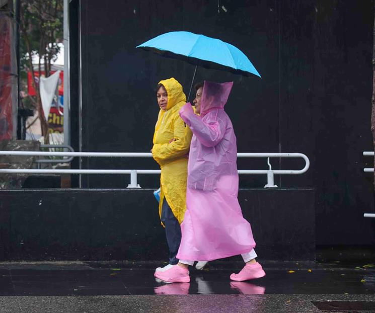 Activan alerta amarilla por lluvias fuertes en 11 alcald&iacute;as de CDMX