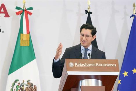 Dice SRE que no les han notificado de retiro de visas a gobernadores