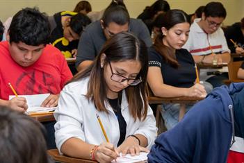 Aplica hoy UANL examen de asignaci&oacute;n en educaci&oacute;n media superior