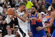 Knicks toman ventaja