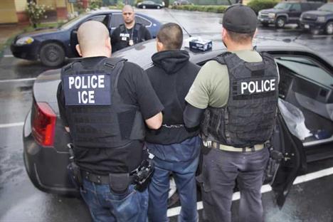 Avala Senado de EU 70 mil mdd para la ofensiva migratoria