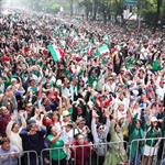 Hacen mexicanos la &acute;Ola m&aacute;s grande del mundo&acute;
