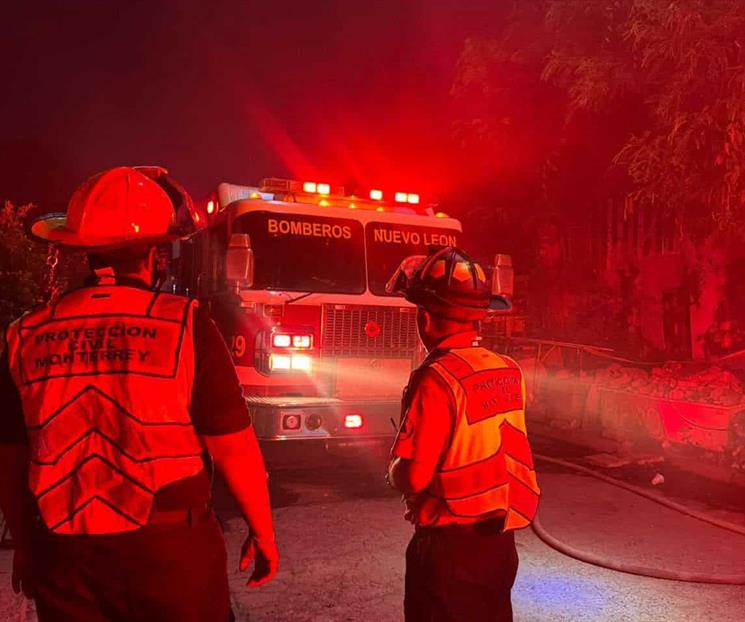 Se incendia tejaban en la Colonia Industrial Se incendia tejaban en la Colonia Industrial