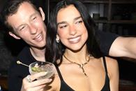 Celebra Dua Lipa boda de ensue&ntilde;o en Sicilia
