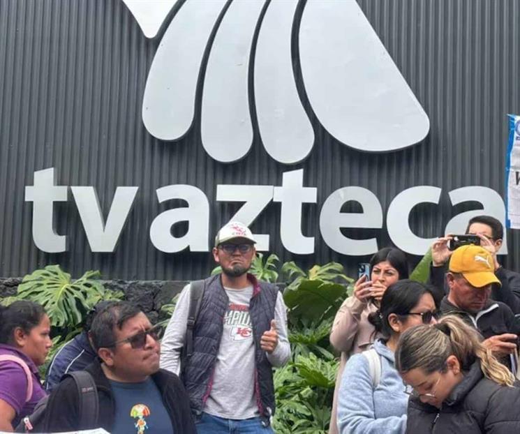 Integrantes de la CNTE se manifiestan afuera de televisoras en CDMX Integrantes de la CNTE se manifiestan afuera de televisoras en CDMX