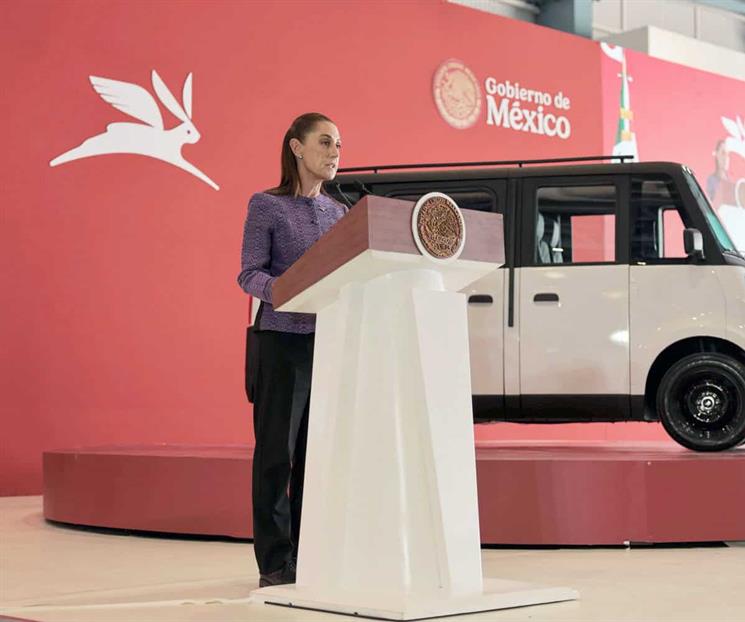 "Es un veh&iacute;culo dise&ntilde;ado por mentes j&oacute;venes mexicanas"