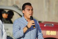 Realiza Garc&iacute;a la &acute;Tercer subasta de la Gente&acute;
