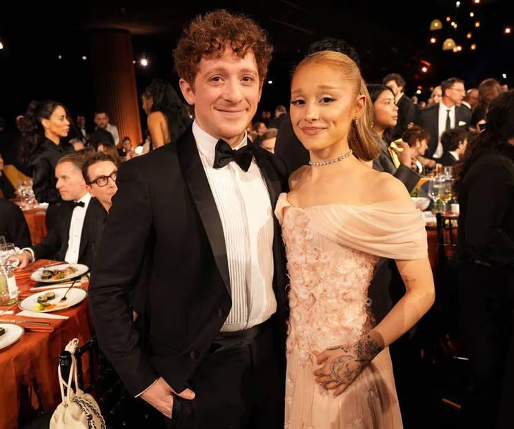 Ariana Grande y Ethan Slater finalizan su noviazgo