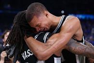 Despiertan Spurs en final de la NBA