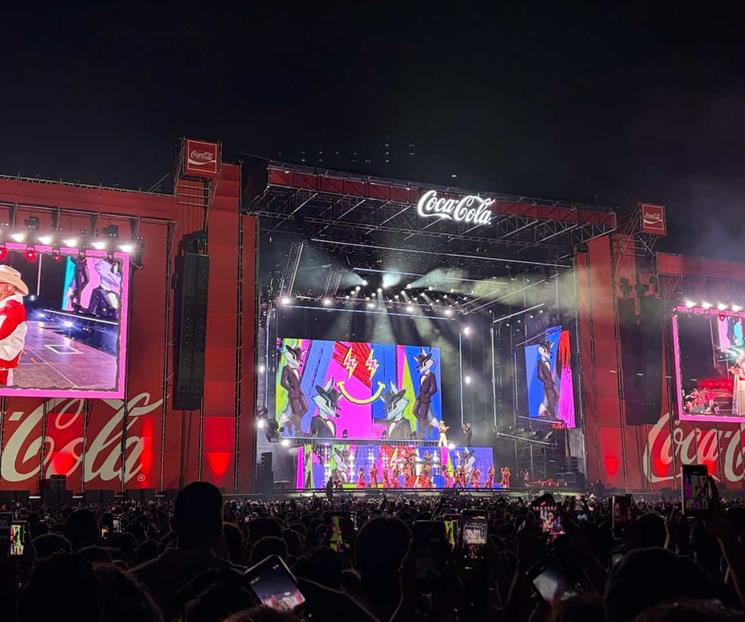 Despide J Balvin la copa del mundo en Fundidora