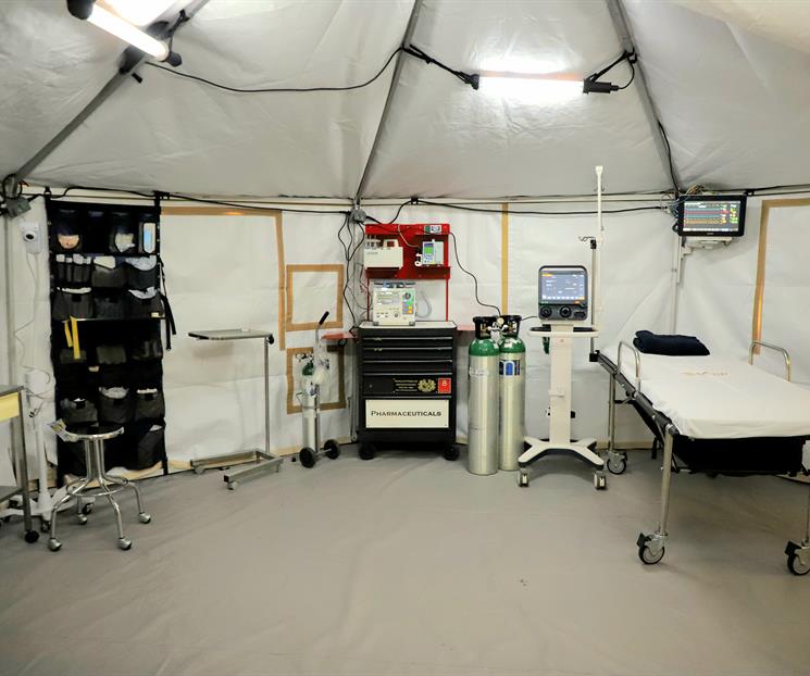 Instalan Hospital M&oacute;vil al interior del Fundidora
