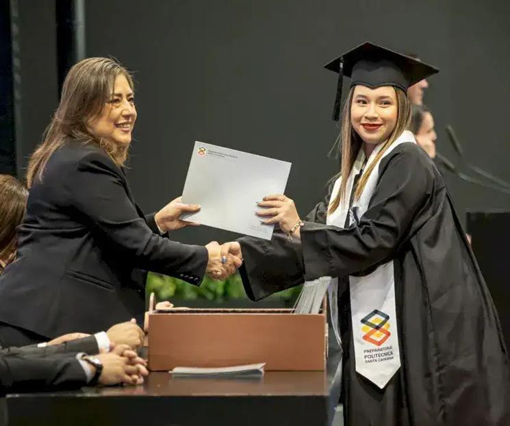 Celebran graduados de Prepa Polit&eacute;cnica