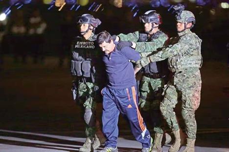 Quiere &acute;El Chapo&acute; que Corte contacte a Sheinbaum