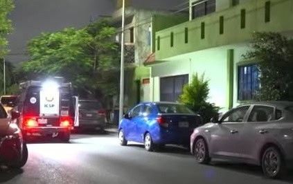 En la sala de su domicilio, un hombre fue ejecutado, la noche del jueves en el municipio de San Nicol&aacute;s.