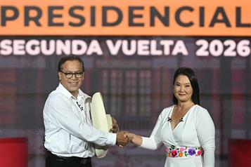 Pide Sánchez recuento total ante la ventaja cerrada de Fujimori