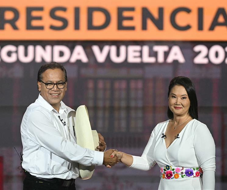 Pide Sánchez recuento total ante la ventaja cerrada de Fujimori Pide Sánchez recuento total ante la ventaja cerrada de Fujimori
