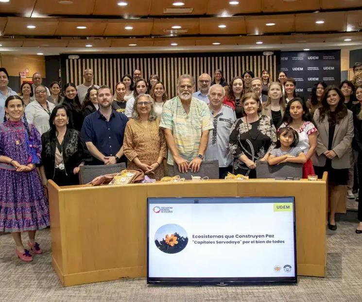Reflexionan sobre paz, responsabilidad social y modelos económicos Reflexionan sobre paz, responsabilidad social y modelos económicos