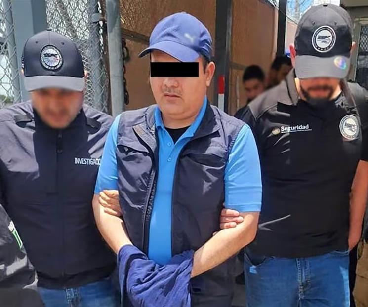 Capturan en la frontera a funcionario de aduanas Capturan en la frontera a funcionario de aduanas