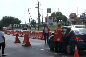 Inician cierres viales en per&iacute;metro del Estadio Monterrey