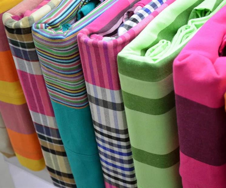 Recicla s&aacute;banas viejas para dar estilo en cualquier rinc&oacute;n del hogar
