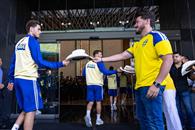 Recibe Samuel a Selecci&oacute;n de Suecia y dice que NL est&aacute; listo