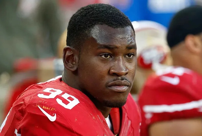 Fallece Aldon Smith y hay luto en la NFL