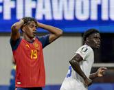 Tropieza Espa&ntilde;a en su debut