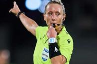 Tori Penso, segunda mujer en arbitrar en el Mundial masculino Tori Penso, segunda mujer en arbitrar en el Mundial masculino