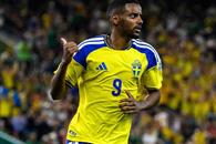 Alexander Isak marca el 2-0