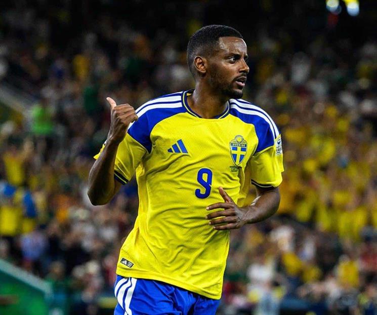 Alexander Isak marca el 2-0