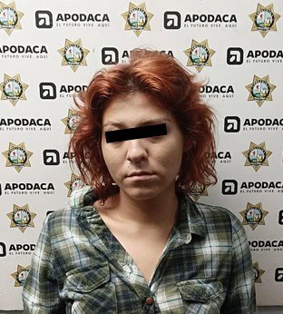 En acciones por separado, elementos de la Guardia de Proximidad arrestaron por faltas administrativas a dos hombres y a una mujer, pero al indagar sus generales en las plataformas de buscados, result&oacute; que ten&iacute;an sendas &oacute;rdenes de arresto.