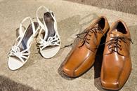 &iquest;Tus zapatos huelen mal?; qu&eacute; debes aplicar antes de guardarlos
