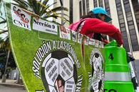 Maestros de la CNTE cierran Paseo de la Reforma