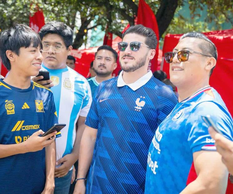 Limpiar&aacute;n japoneses estadio tras partido