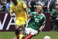 Suspenden tres partidos al sudafricano que agredi&oacute; a Alvarado