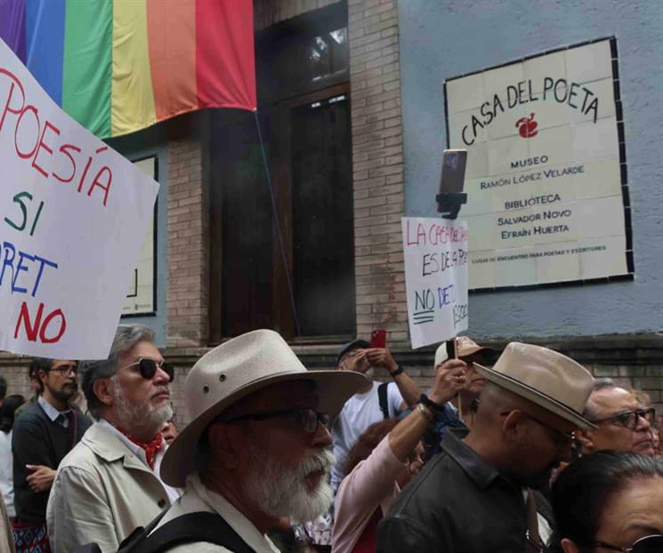 Poetas dicen no a di&aacute;logo con Cultura de la CDMX
