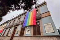 La defensa de la Casa del Poeta se vuelve corrido