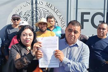 Denuncian ante FGR a alcalde de Salinas