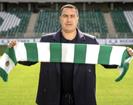 Presenta Gyon ETO a Efra&iacute;n