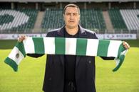 Presenta Gyon ETO a Efra&iacute;n