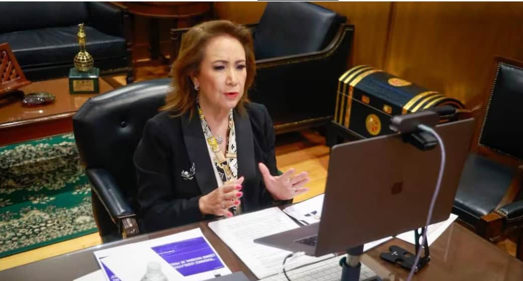 Ministra imparte conferencia en Diplomado de actuaci&oacute;n notarial