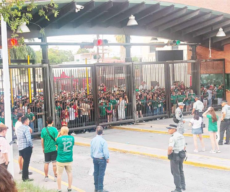 Sobrepasa FIFA Fan Fest a Fundidora
