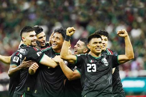 Vence M&eacute;xico a Corea del Sur y avanza a dieciseisavos del Mundial