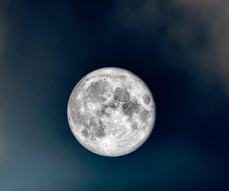 Luna de fresa 2026; &iquest;por qu&eacute; se llama as&iacute;?