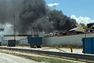 Alarma incendio en empresa chatarrera
